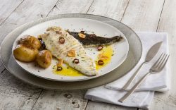Foto receta del rodaballo en formacion fish solutions