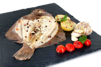 Foto rodaballo con pimienta fish solutions